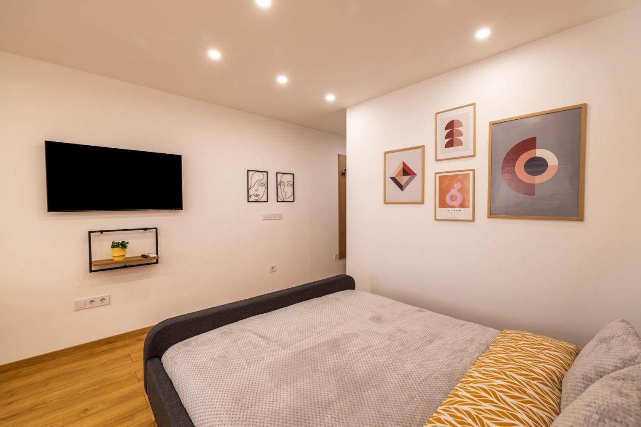 Luxury Studio Living High-End Amenities And Great Location By Flat Mаnager Sofía Exterior foto